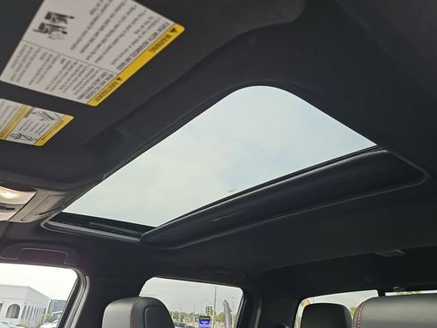 Used 2023 Nissan Frontier Pro-X w/ Pro-X Premium Package image 28