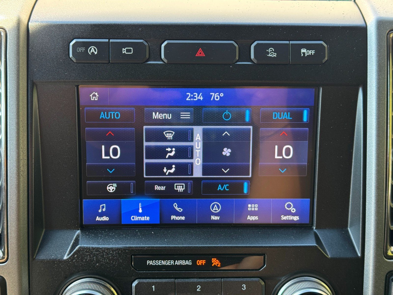Used 2019 Ford F150 Raptor w/ Equipment Group 802A Luxury AWD/4WD image 31