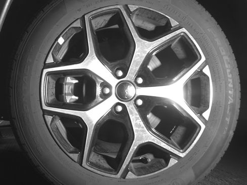 Used 2025 Jeep Compass Limited image 11