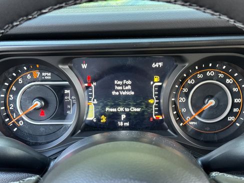 New 2026 Jeep Gladiator Mojave image 24