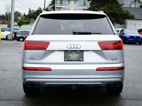 Used 2018 Audi Q7 3.0T Premium Plus w/ Premium Plus Package image 4