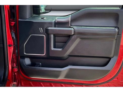 Used 2020 Ford F150 Lariat w/ Equipment Group 502A Luxury AWD/4WD image 23