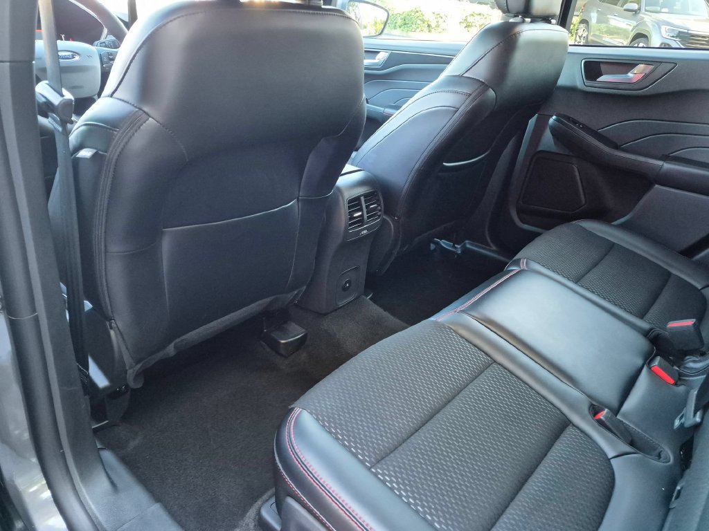 Used 2025 Ford Escape ST-Line AWD/4WD image 22