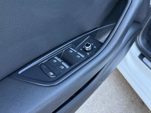 Used 2017 Audi A4 2.0T Premium Plus w/ Premium Plus Package image 18