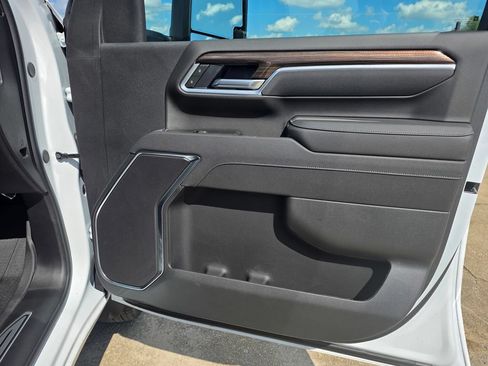 New 2026 Chevrolet Silverado 3500 LT w/ Convenience Package AWD/4WD image 26