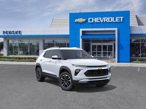 New 2026 Chevrolet TrailBlazer LT w/ Driver Confidence Package image 1