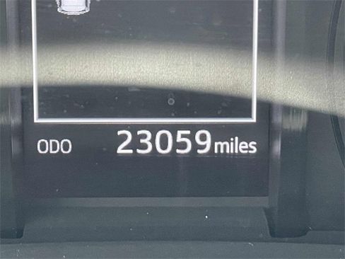 Used 2024 Toyota 4Runner SR5 image 17