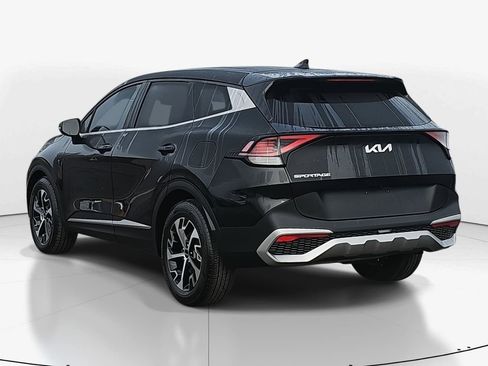Used 2023 Kia Sportage EX image 7