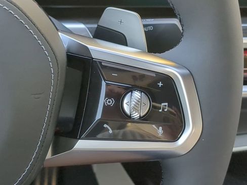 New 2026 BMW 740i image 27