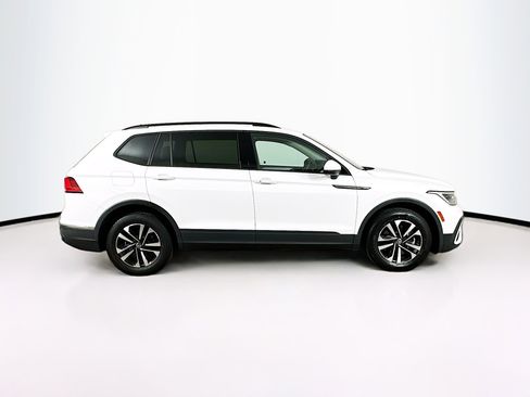 Used 2023 Volkswagen Tiguan S image 10