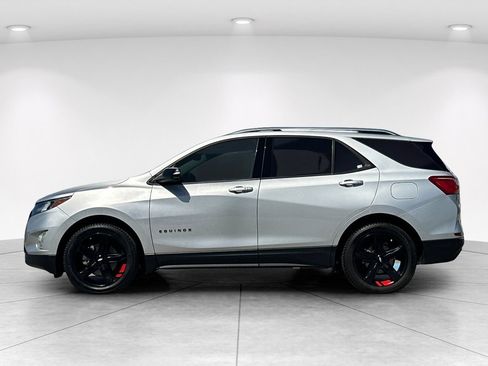 Used 2020 Chevrolet Equinox Premier w/ Premier Redline Edition FWD image 4