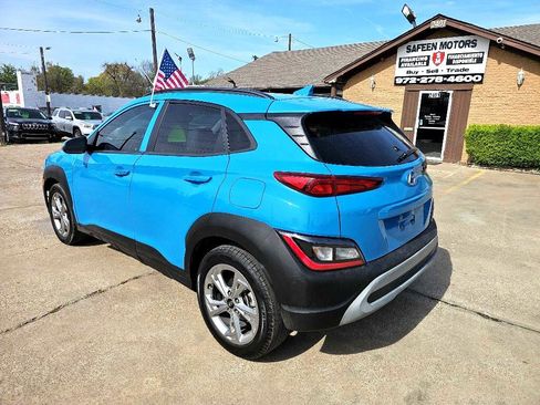 Used 2023 Hyundai Kona SEL image 7