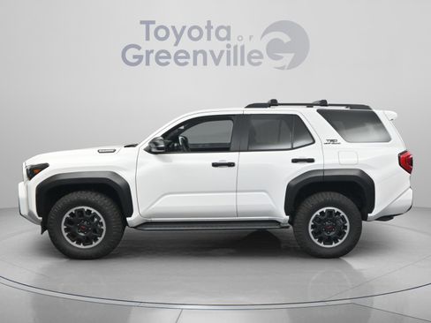 Used 2025 Toyota 4Runner 4WD image 6