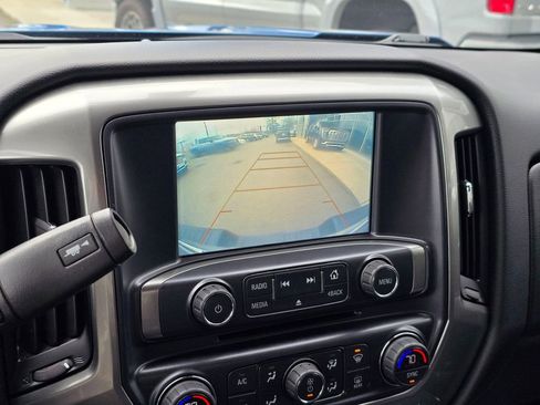 Used 2018 Chevrolet Silverado 1500 LT w/ All Star Edition image 24