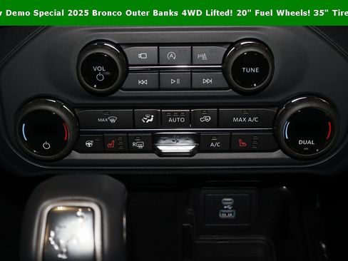 New 2025 Ford Bronco Outer Banks image 26