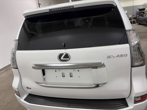 Used 2021 Lexus GX 460 Premium image 4