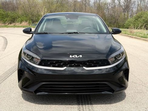 Used 2024 Kia Forte LXS FWD image 29