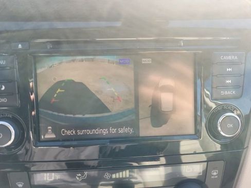 Certified 2020 Nissan Rogue Sport SV w/ Technology Package image 17