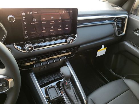 New 2026 GMC Canyon Elevation w/ Convenience Package image 9