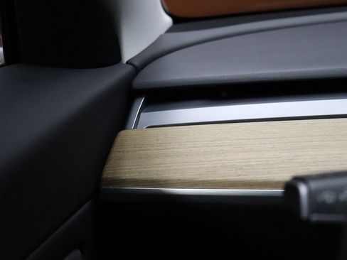 Used 2020 Tesla Model 3 Long Range image 41