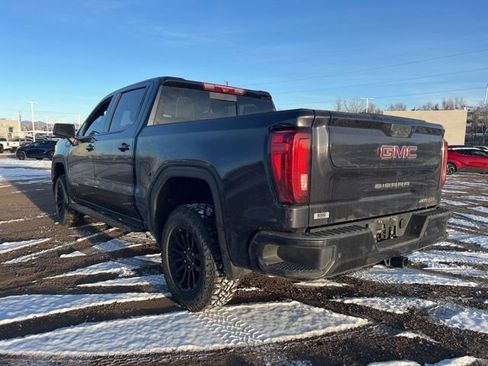 Used 2022 GMC Sierra 1500 AT4X image 3
