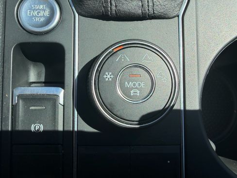 Used 2019 Volkswagen Atlas SE AWD/4WD image 15