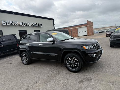 Used 2021 Jeep Grand Cherokee Limited w/ Luxury Group II image 4