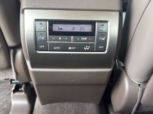 Used 2019 Lexus GX 460 Premium AWD/4WD image 18