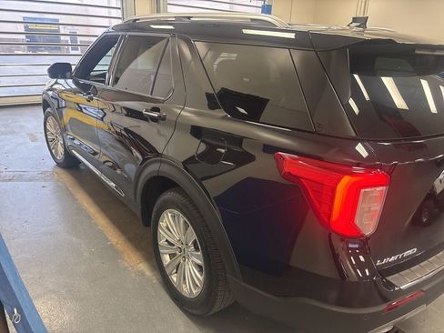 Used 2020 Ford Explorer Limited image 9