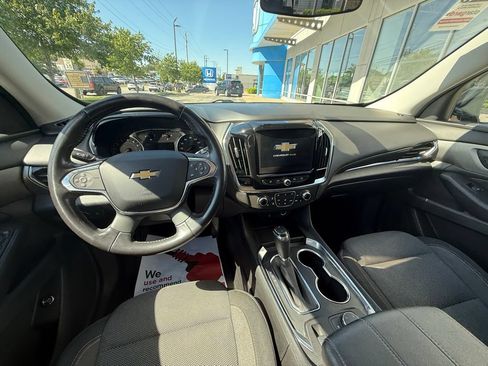 Used 2019 Chevrolet Traverse LT AWD/4WD image 12