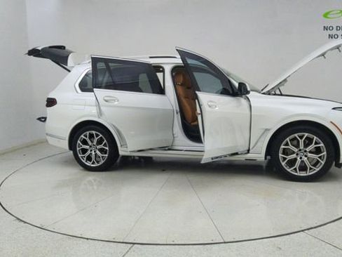 Used 2024 BMW X7 xDrive40i w/ Premium Package AWD/4WD image 81