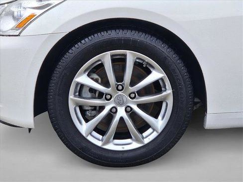 Used 2009 INFINITI G37 Journey RWD image 22