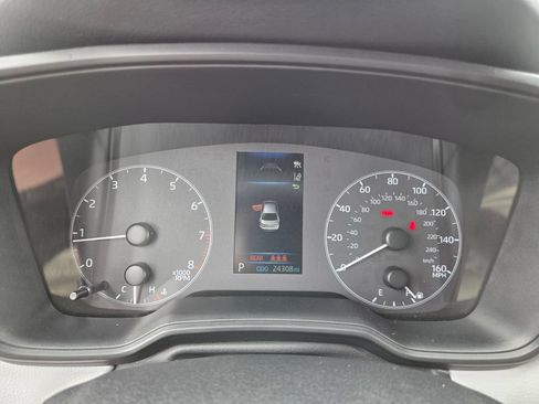 Certified 2025 Toyota Corolla SE FWD image 25