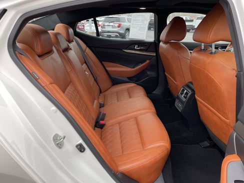 Used 2019 Nissan Maxima Platinum w/ Reserve Package image 42