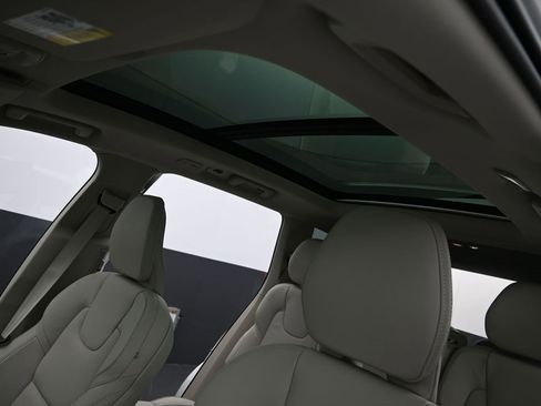 New 2026 Volvo XC90 B6 Ultra image 26