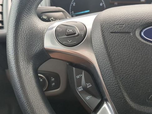 Used 2022 Ford Transit Connect XLT image 23