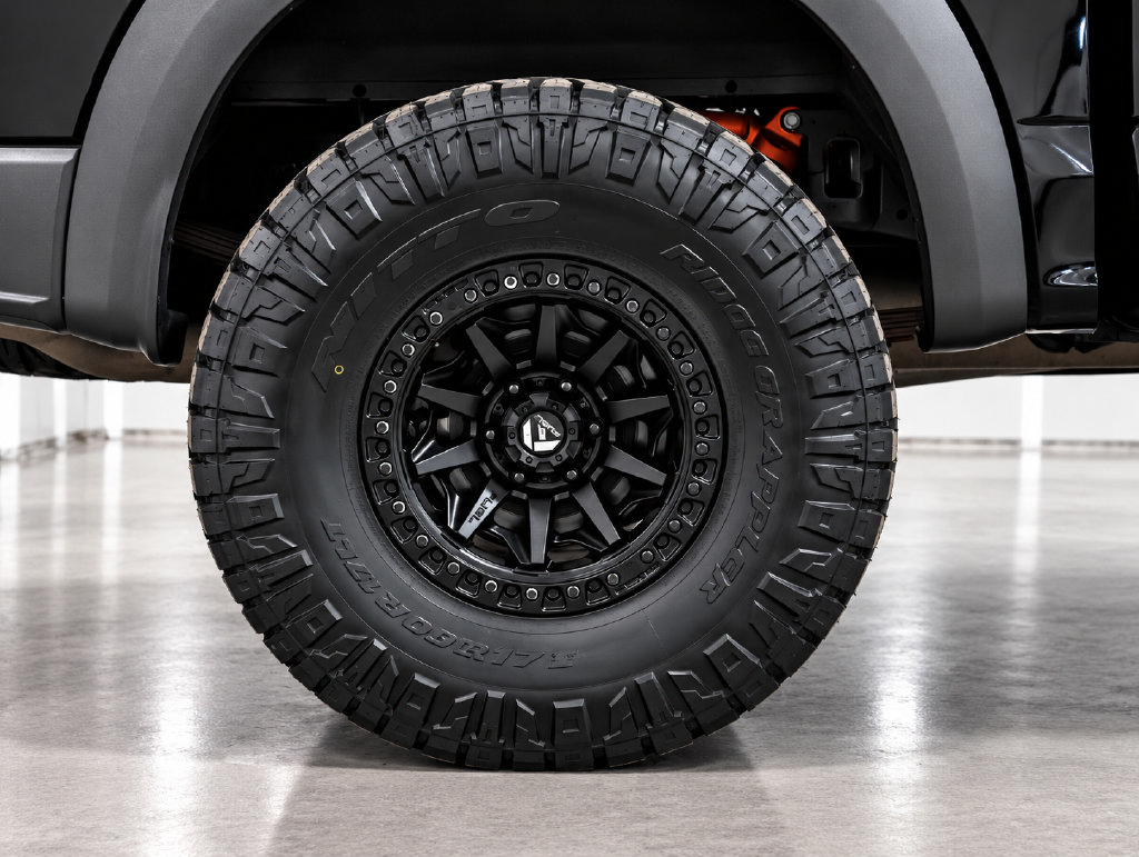 Used 2019 Ford F150 Raptor w/ Equipment Group 802A Luxury AWD/4WD image 44