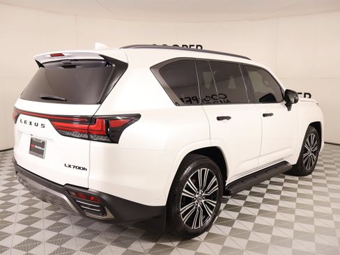 Used 2026 Lexus LX 700h Luxury w/ Appearance Package AWD/4WD image 21