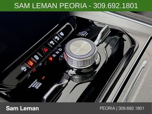 New 2026 Jeep Grand Wagoneer Limited AWD/4WD image 17