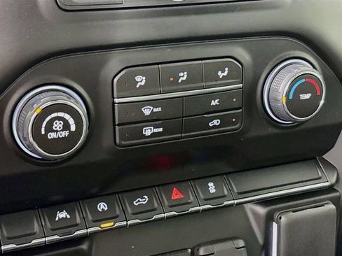 Certified 2026 Chevrolet Silverado 1500 Custom w/ Turbomax Blackout Package AWD/4WD image 18