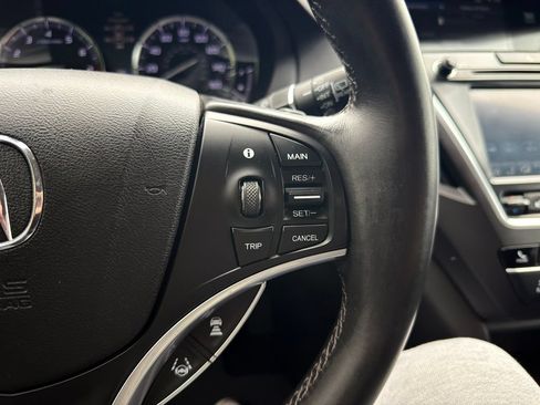 Used 2020 Acura MDX SH-AWD image 11