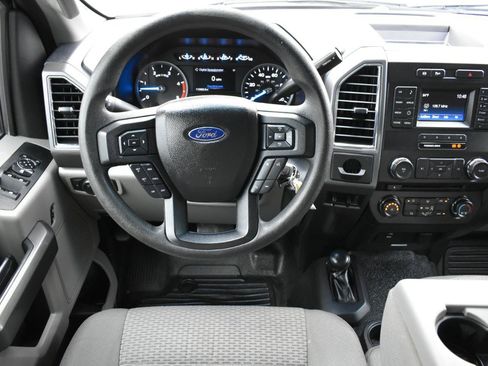 Used 2017 Ford F250 XLT AWD/4WD image 12
