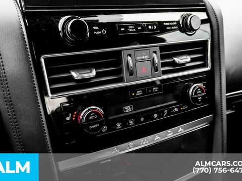 Used 2024 Nissan Armada SL w/ Midnight Edition Package image 44
