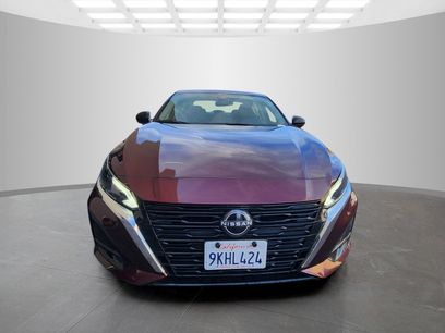 Used 2024 Nissan Altima 2.5 SV