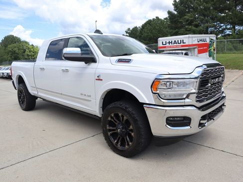 Used 2019 RAM 2500 Limited image 8