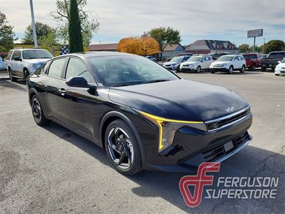 New 2025 Kia K4 EX
