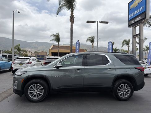 Used 2023 Chevrolet Traverse LT FWD image 6
