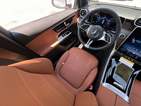 New 2026 Mercedes-Benz GLC 300 4MATIC image 16
