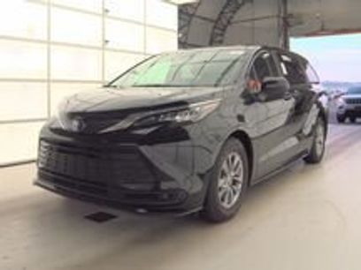 Used 2024 Toyota Sienna LE