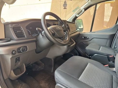 Used 2024 Ford Transit 250 Low Roof w/ Exterior Upgrade Package RWD image 11